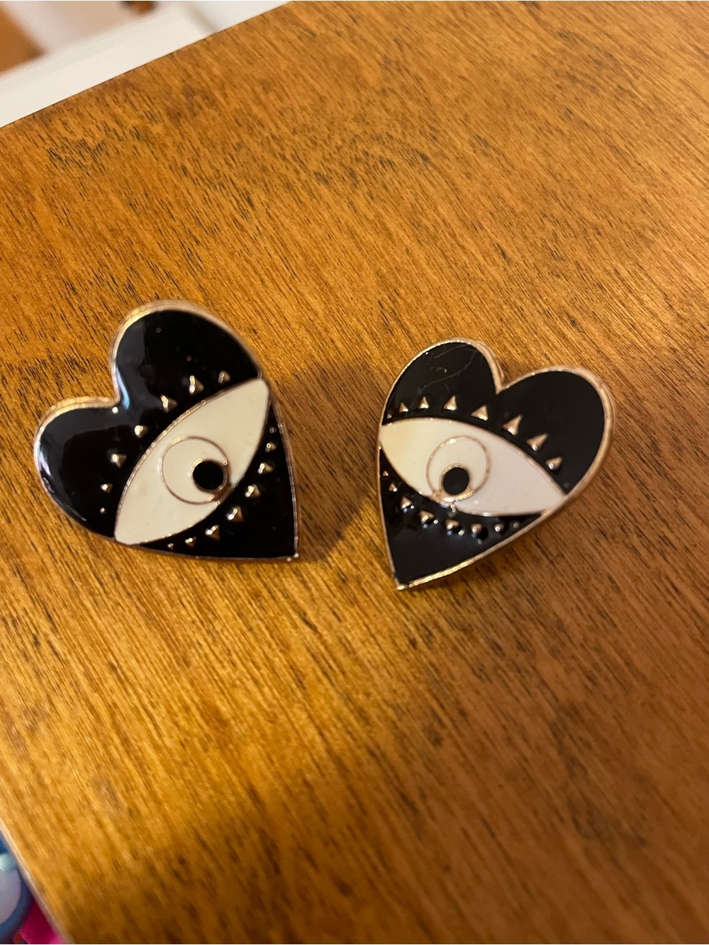 Black & White Heart Eye Stud Earrings